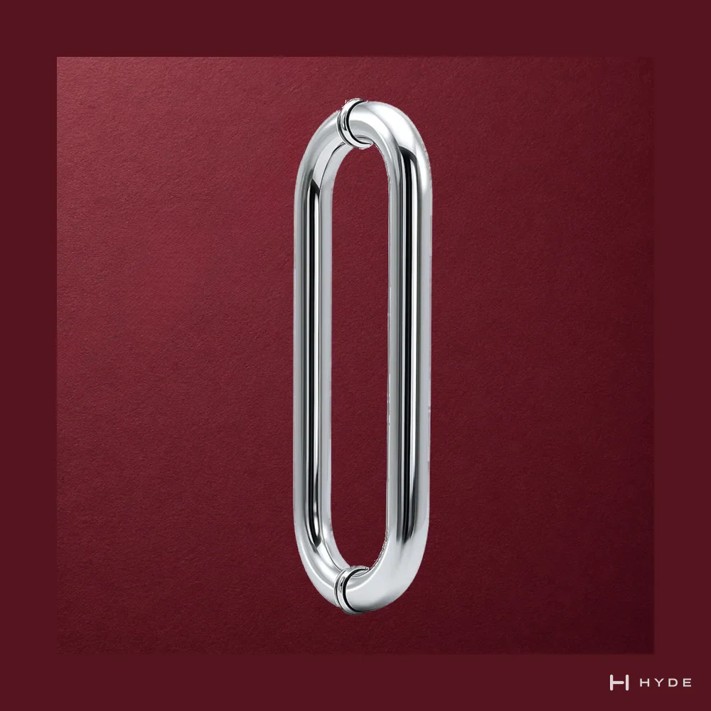 Glass Door Handle 112, studio view