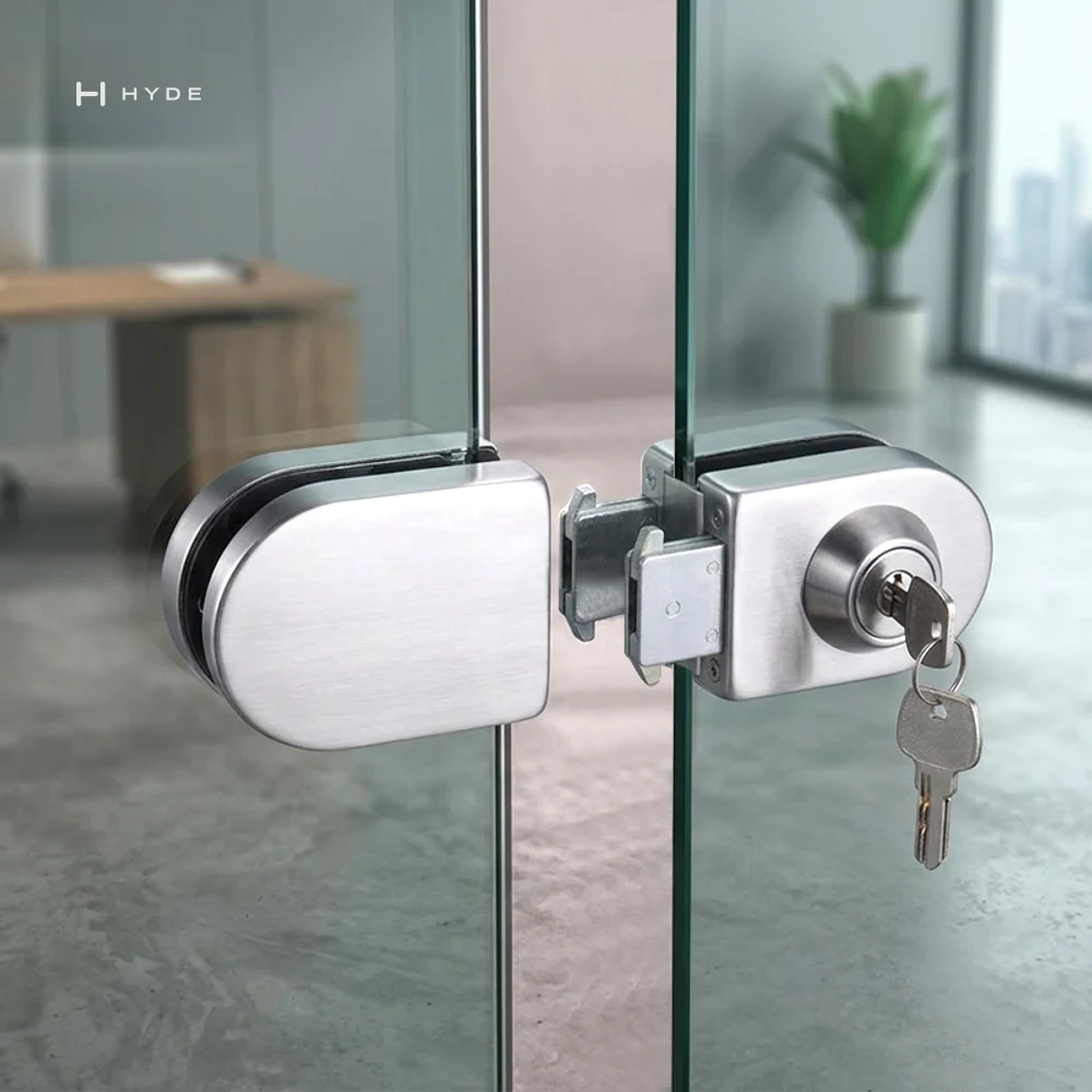 Hyland 410 Glass Door Handle, view 2