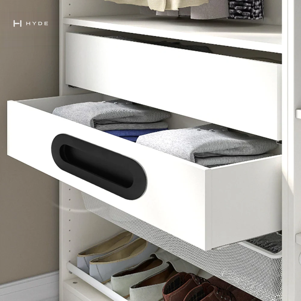 Hyland 600 Concealed Sliding Door Handle, view 4
