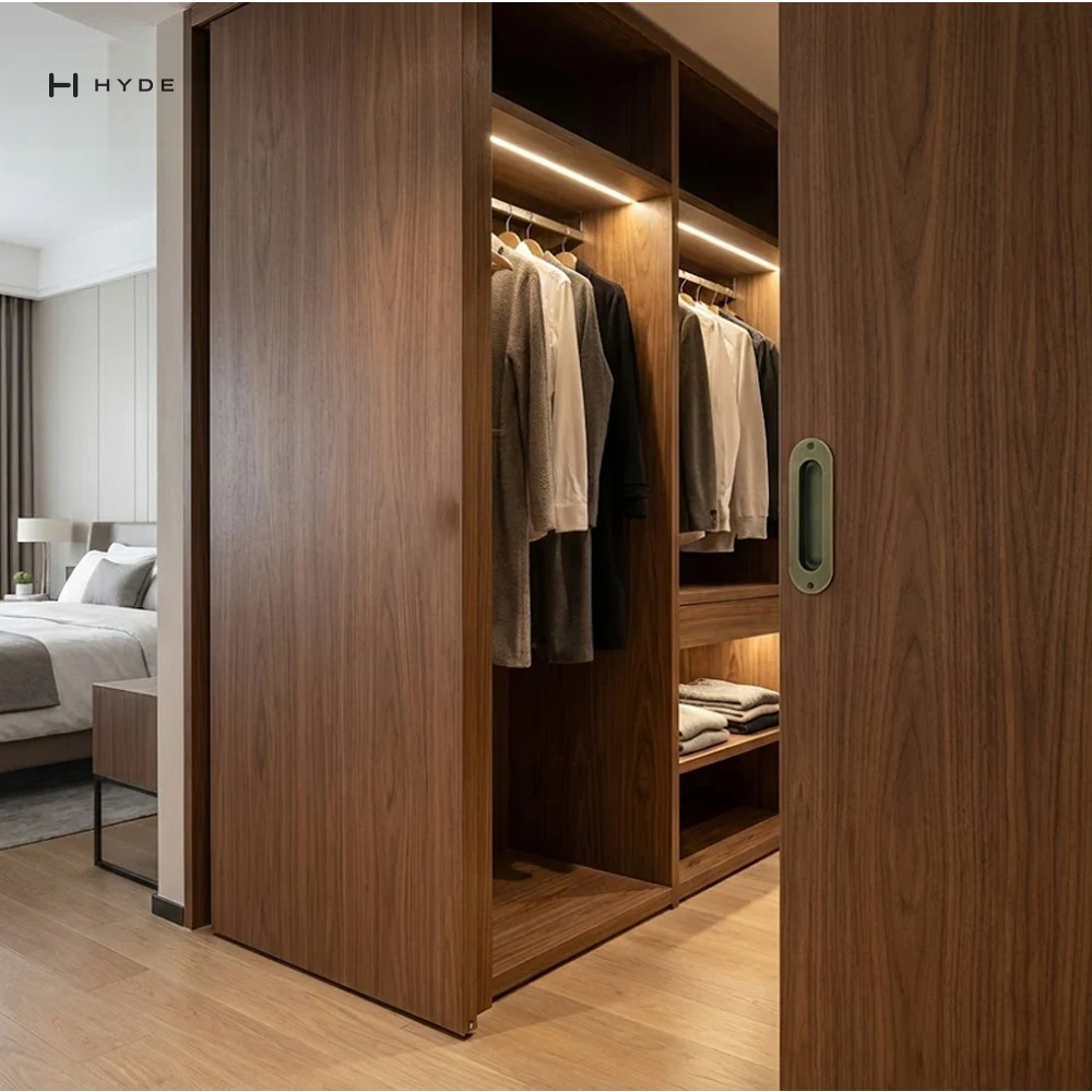 Hyland 600 Concealed Sliding Door Handle, view 7