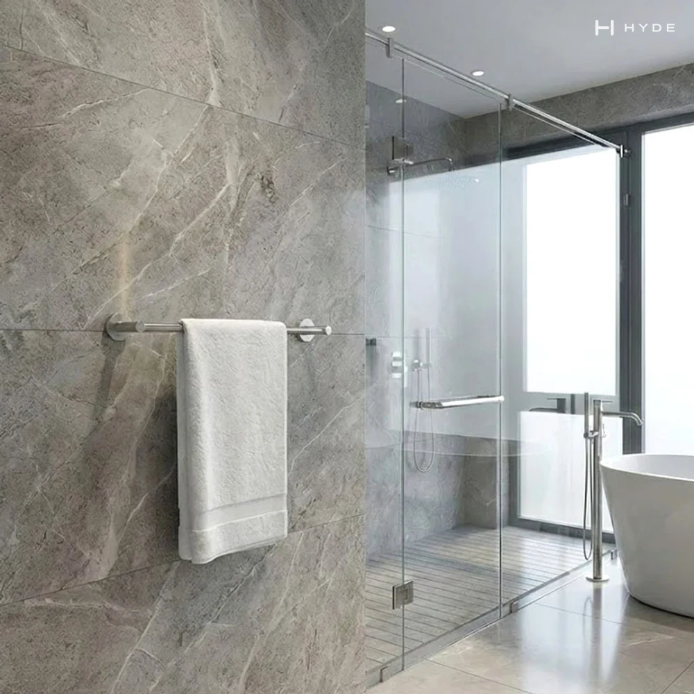 Hyland BH34 Towel Bar, view 2