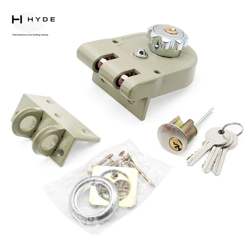 Hyland F102 night latch and rim lock, view 3