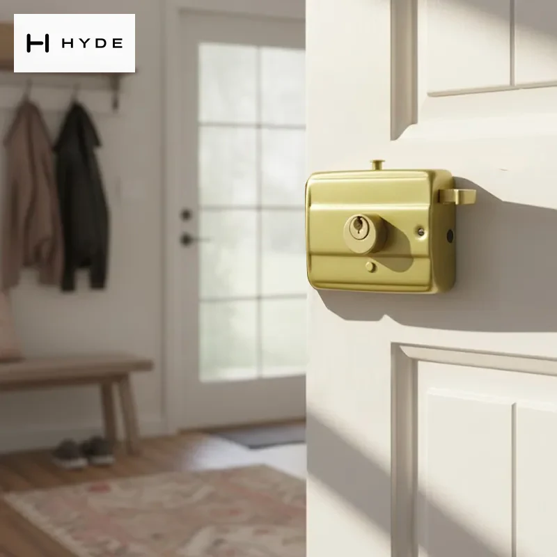 Hyland G559 Night Latch And Rim Lock, view 3