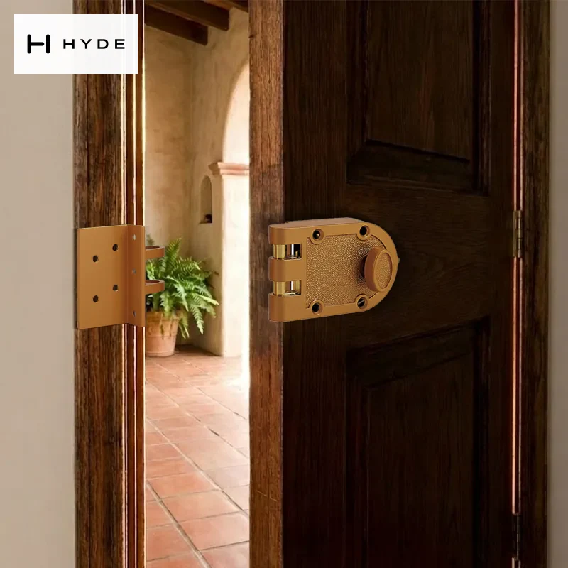 Hyland H101 Night Latch And Rim Lock, view 6