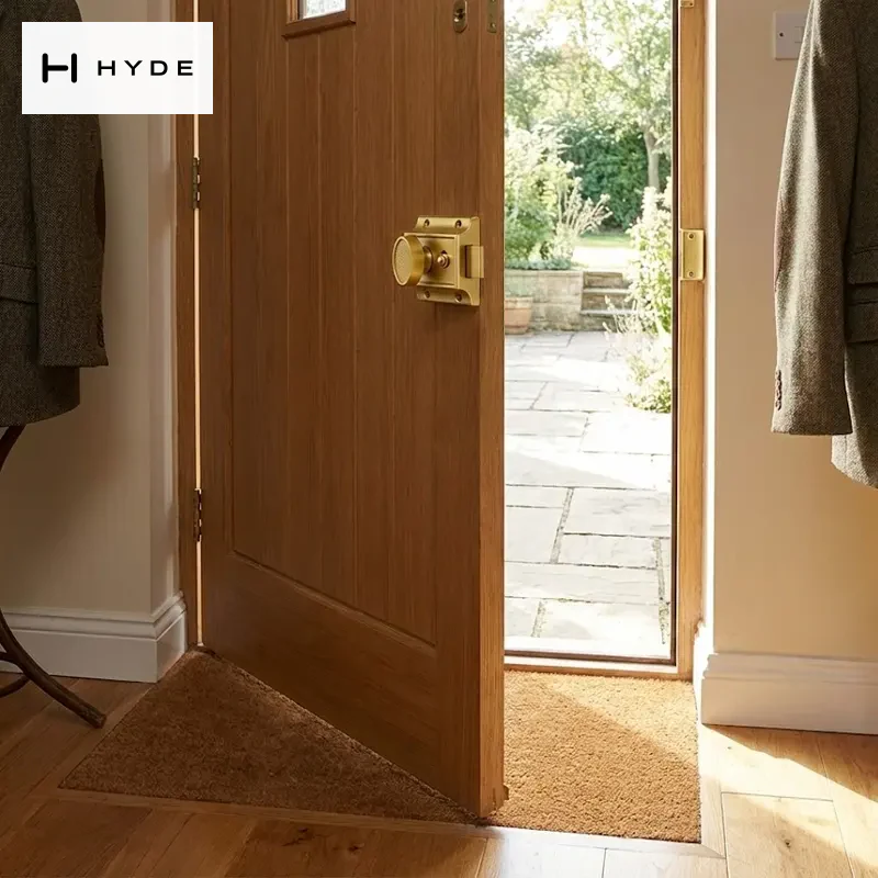 Hyland S564 Night Latch And Rim Lock, view 2